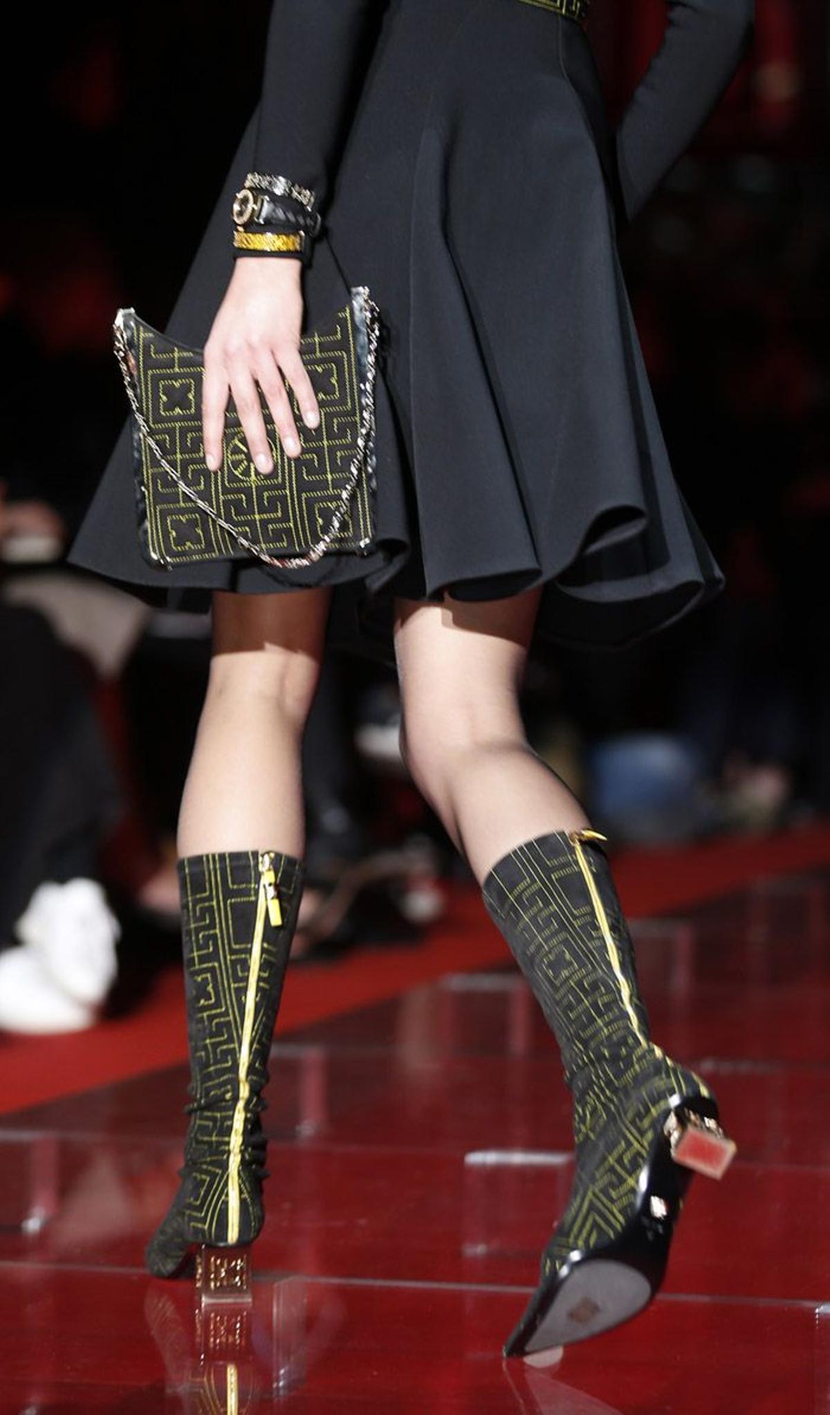 Versace otoño-invierno 2015-2016