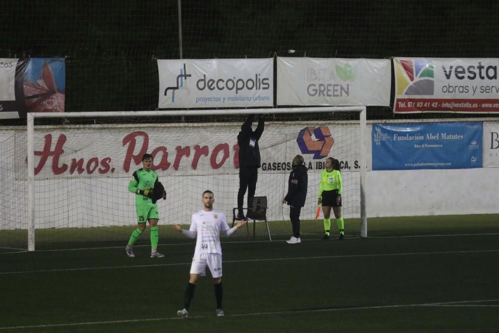 El cuadro santaeulaliense alcanza por primera vez la tercera ronda de la Copa del Rey tras lograr la clasificación en un trabajado encuentro