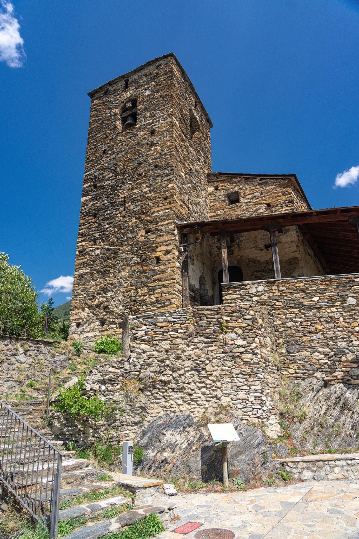 La iglesia de Os de Civís
