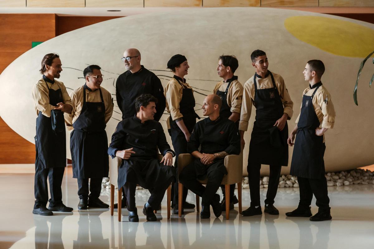El equipo de cocina de La Gaia by Óscar Molina.