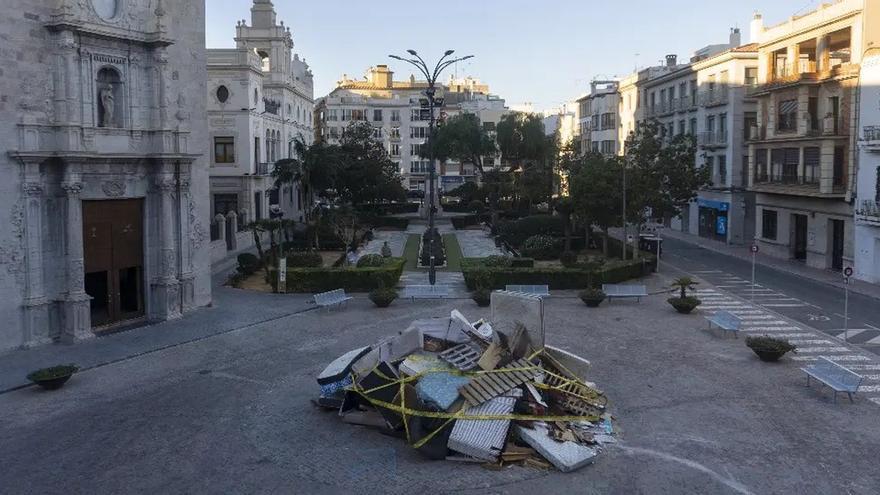 Burriana lucha por frenar el abandono de voluminosos