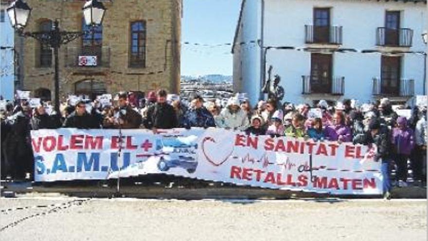 Concentración en contra de la supresión del Samu, que finalmente se mantiene.