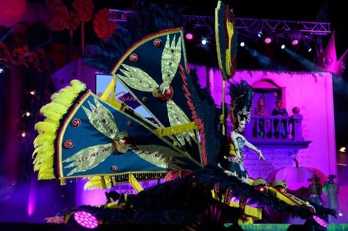 21-02-2020 LAS PALMAS D GRAN CANARIA. Elección de la Reina del Carnaval - 14. BAHÍA BLUE 21 y LED SIETE ISLA presentan a Cristina Mola Illera con un diseño de Alberto Pérez titulado Doble Zero.