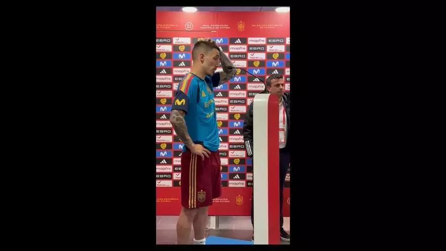 Grimaldo: "Ojalá que en el Mundial pueda hacer un gol"