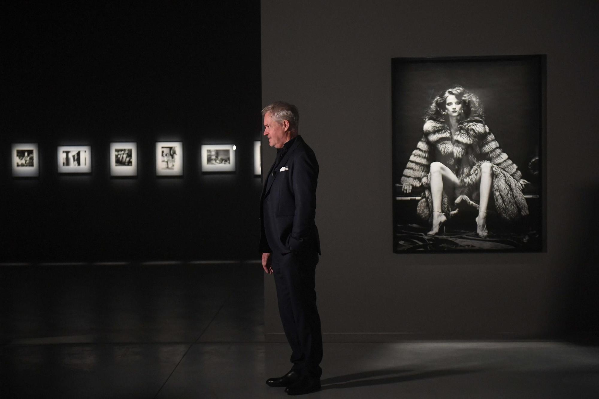 La exposición 'Helmut Newton - Fact & Fiction' en A Coruña, foto a foto