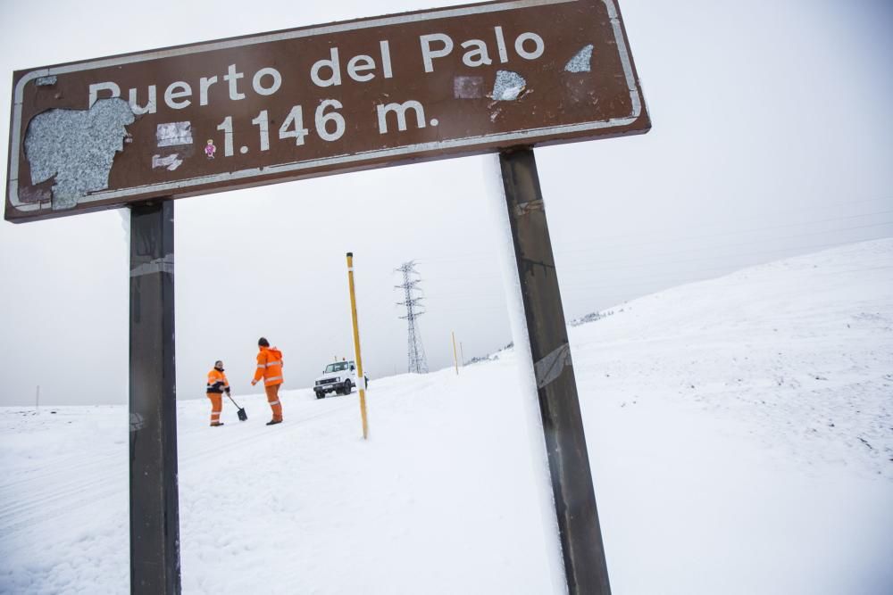 Temporal en el puerto del Palo (Allande)