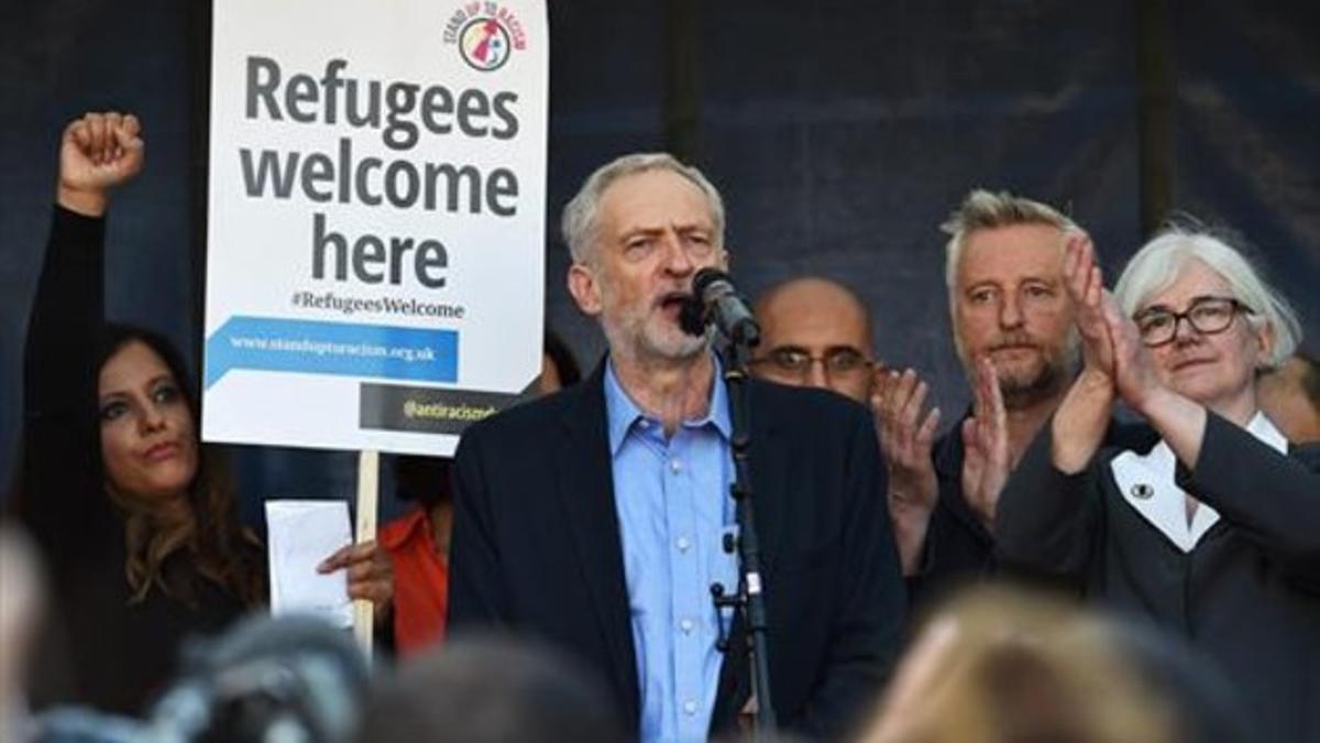 Corbyn en una marcha a favor de los refugiados, este sábado.