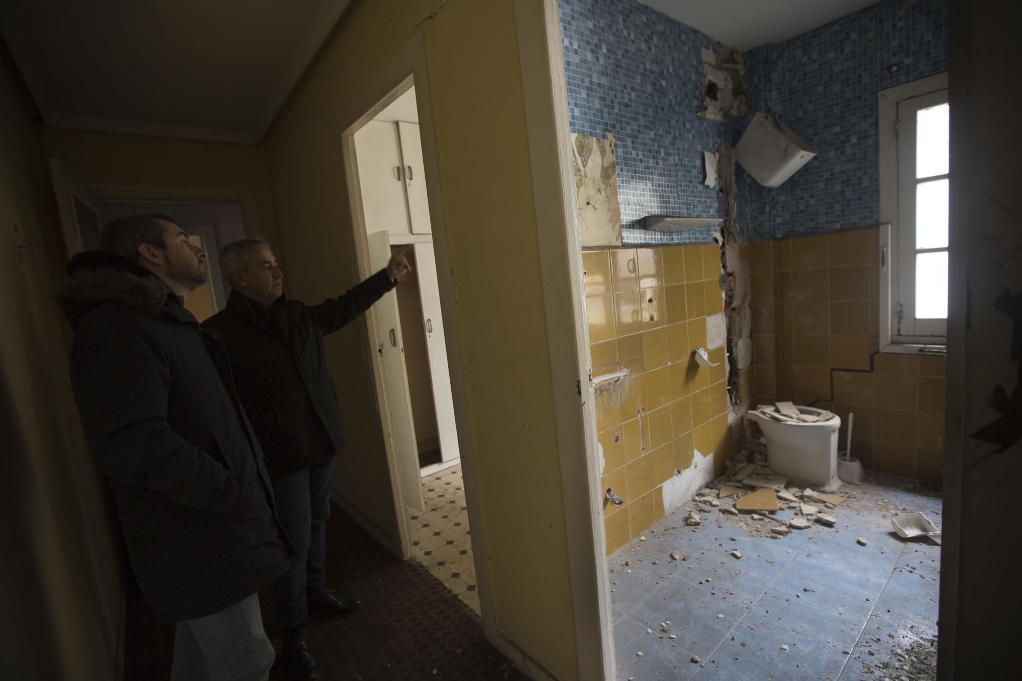 El interior del edificio del Café Colón, al desnudo