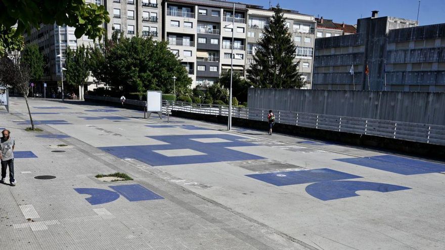Estado actual de la avenida Reina Victoria, tras la retirada del «skatepark».