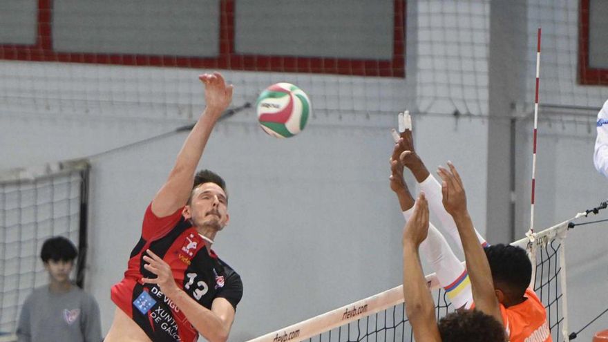 El Club Vigo lleva al límite al Arona