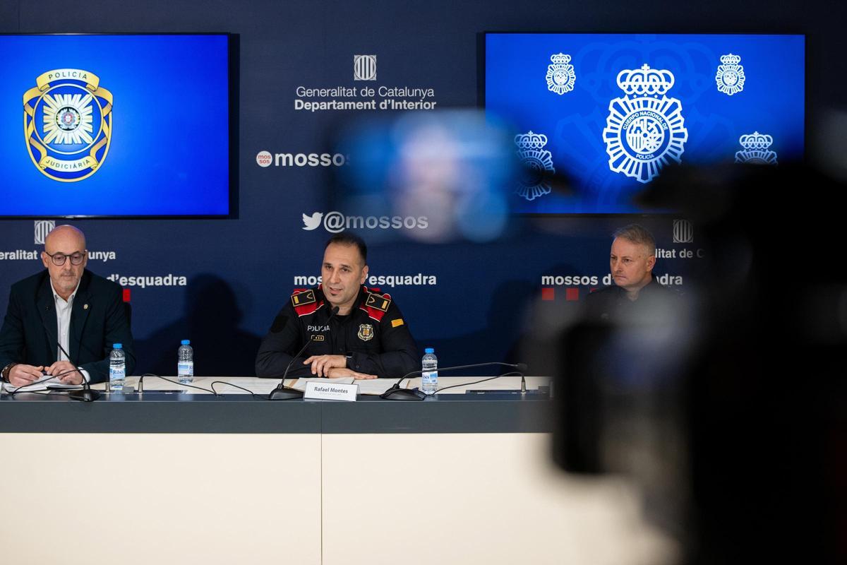 Imagen de la rueda de prensa conjunta este jueves para hacer balance de la investigación.