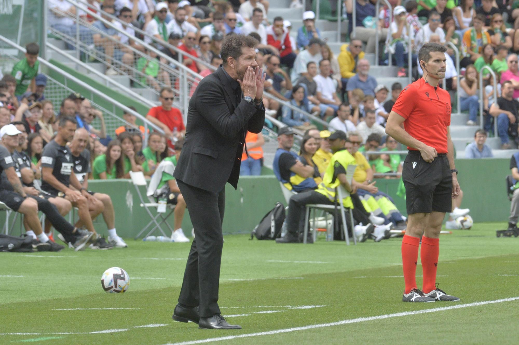 El Elche vacuna al Atlético de Madrid