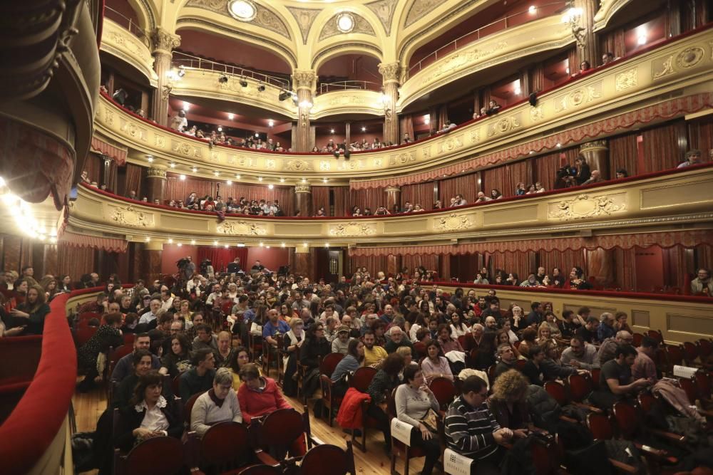 Conciertu pola oficialidá nel teatru Palacio Valdés