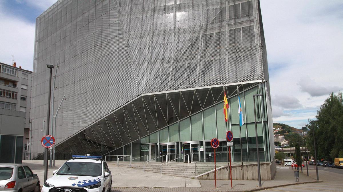 El edificio judicial ourensano.