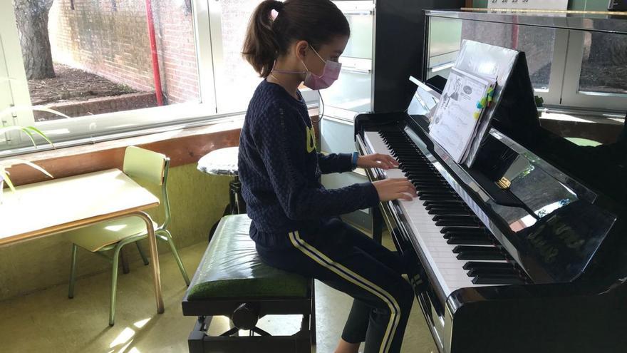 La escuela de música Duquesa Pimentel cierra el curso con las audiciones trimestrales