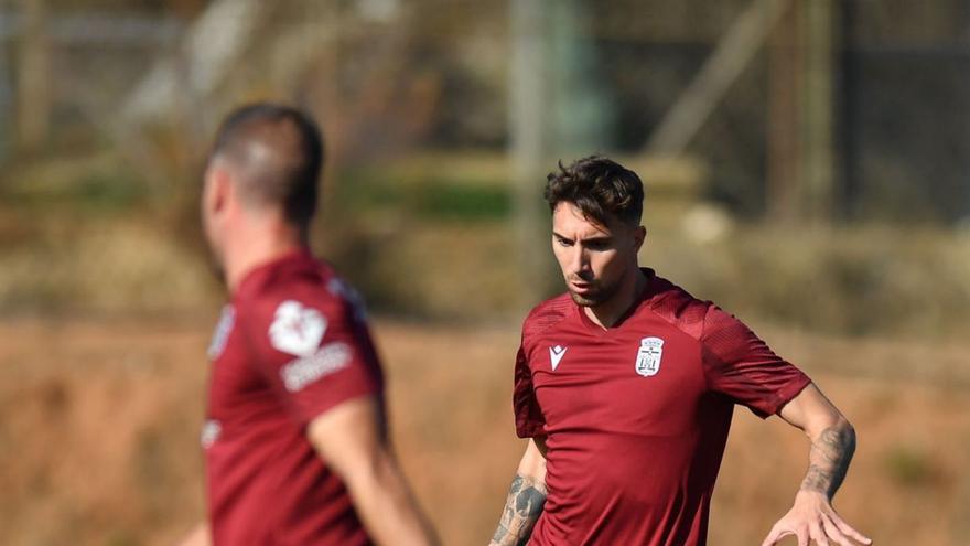 Darío Poveda, en su primer entrenamiento tras regresar al Cartagena. | PRENSA FC CARTAGENA