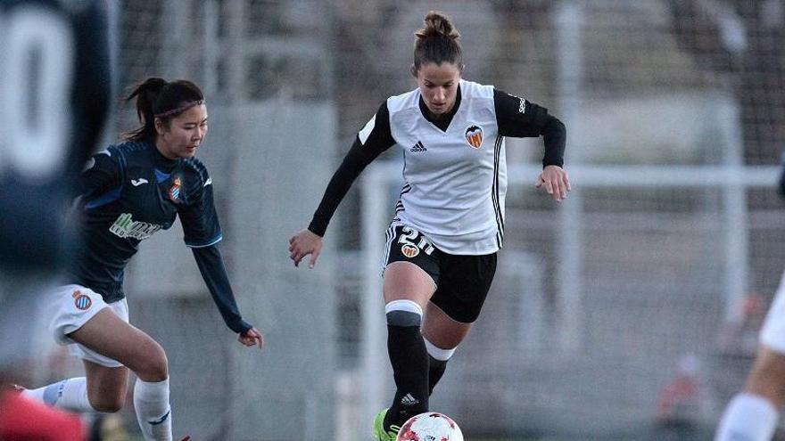 El Valencia femenino saca poco fruto a su dominio