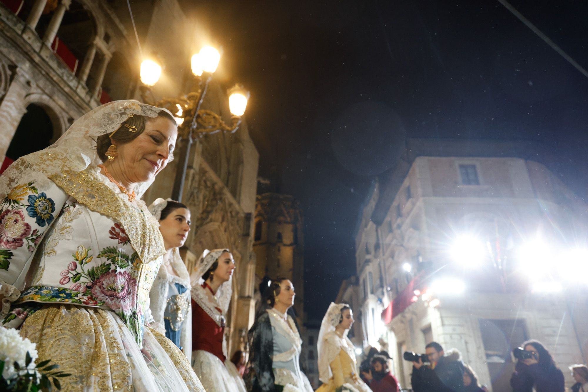 Todas las fotos de la Ofrenda del 17 de marzo por la calle de la Paz de 21:00 a 22:00 horas