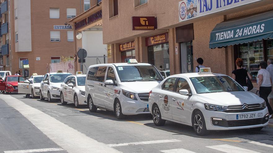 Sueña Torrevieja denuncia graves deficiencias en el servicio de taxi este verano