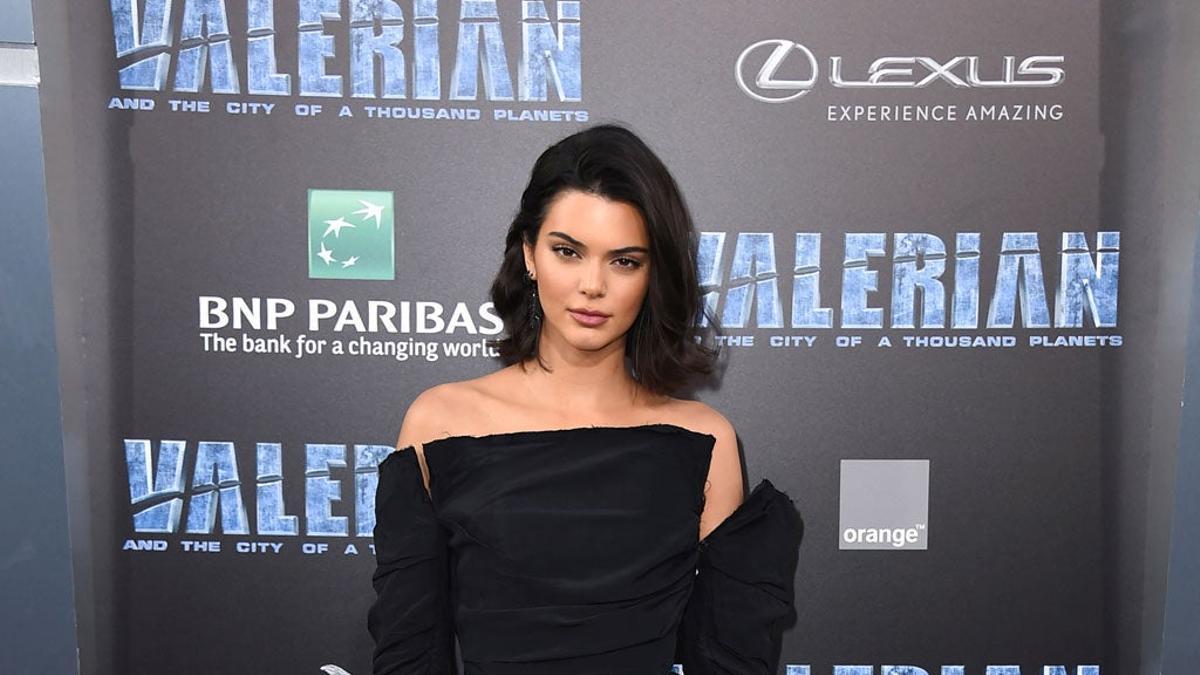 Rihanna, Cara Delevingne, Kendall Jenner y su duelo de estilo en la alfombra roja