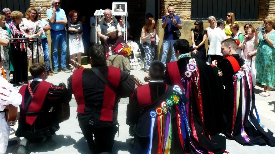 Damiana Juárez celebra un siglo de vida en Revellinos de Campos