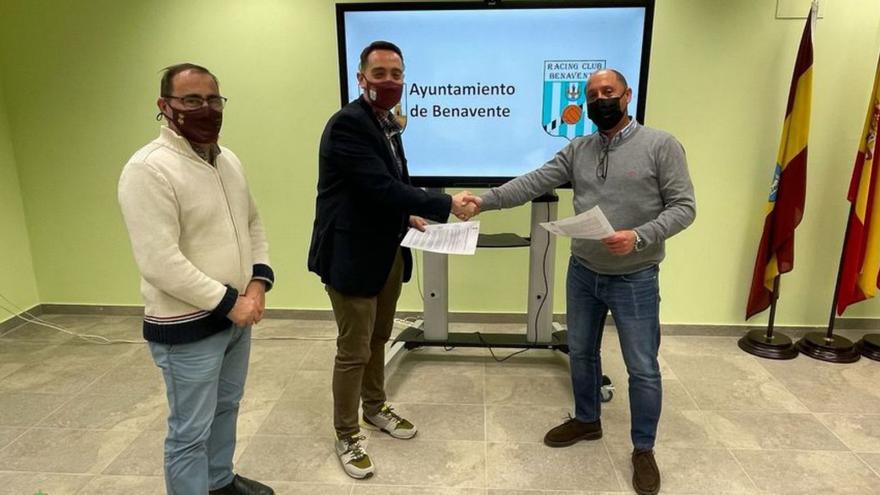 El Ayuntamiento de Benavente y el Racing renuevan su acuerdo de colaboración por un importe de 7.000 euros