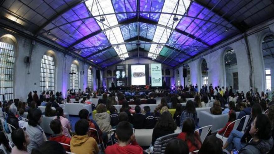 La premio "Princesa" de Investigación Científica y Técnica felicita a los niños por si defensa del medio ambiente