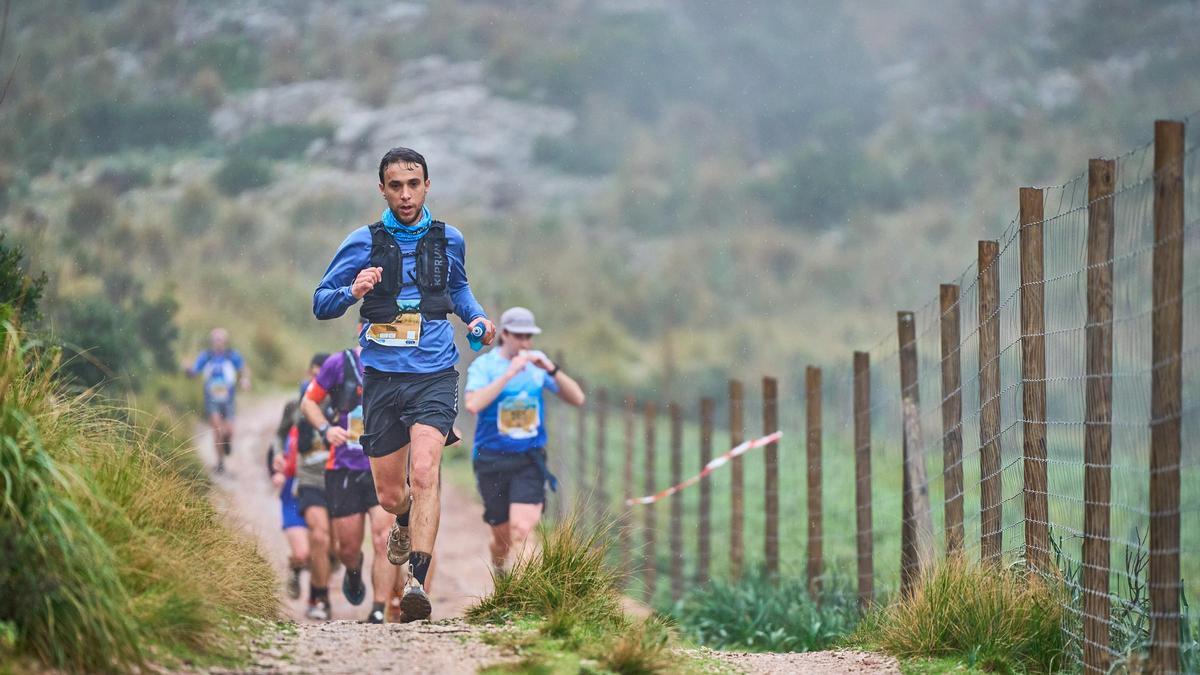 La Galatzó Trail reunió a mil inscritos en una jornada épica