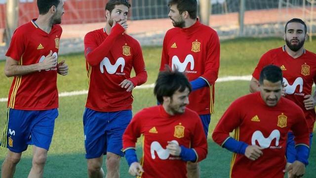 RAMOS Y PIQUÉ SE LO DICEN A LA CARA.