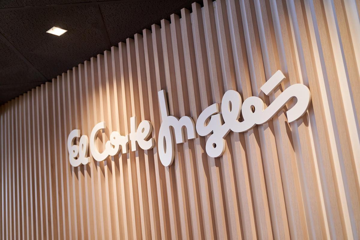 Los centros comerciales de El Corte Inglés abren esta Semana Santa en Valencia.