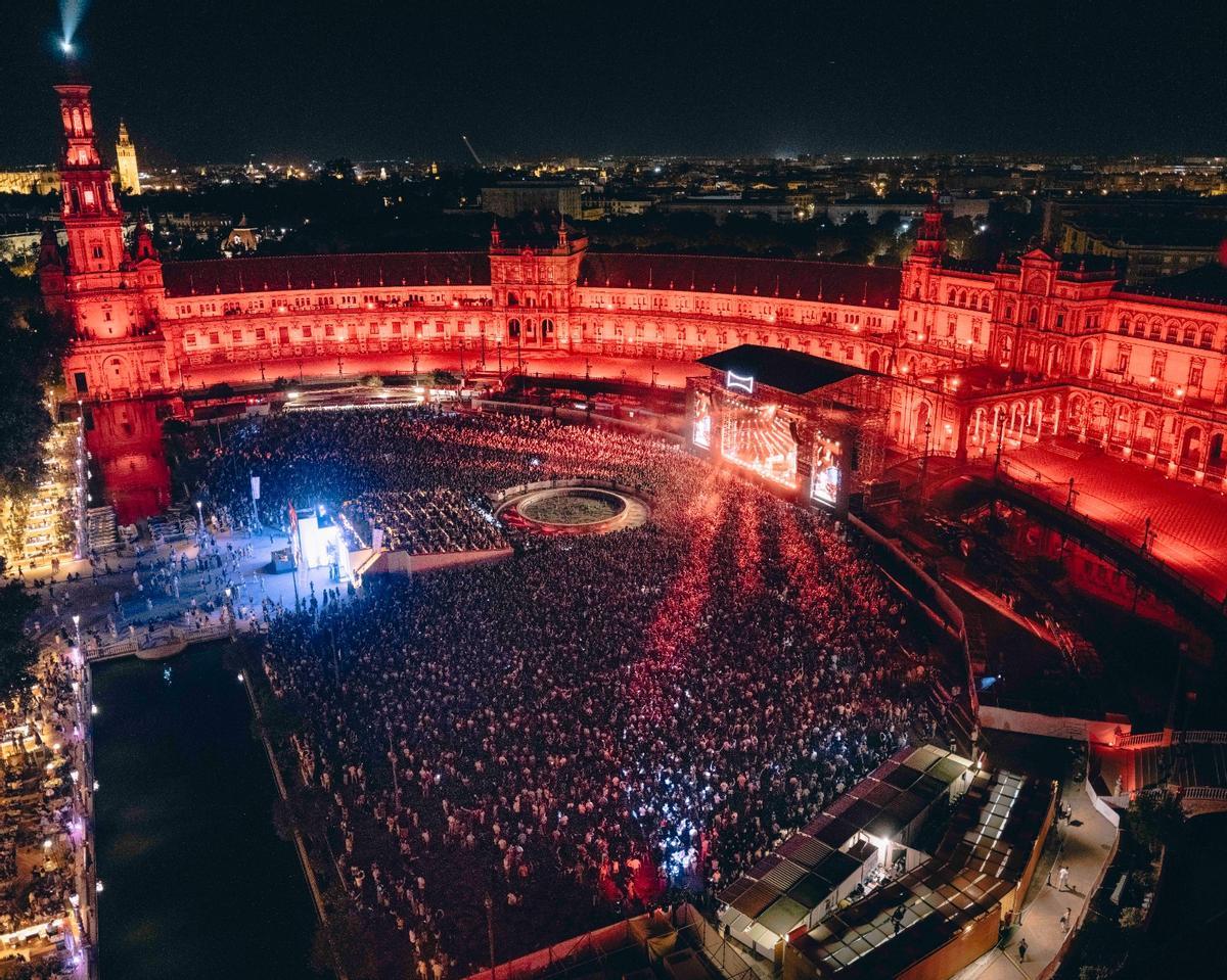 Vista aérea concierto Leiva en Plaza España