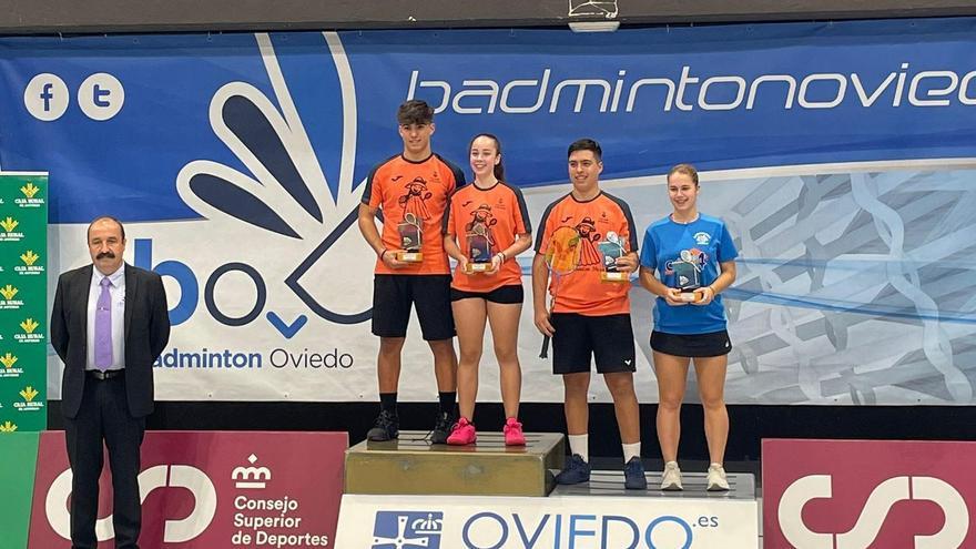 Lluvia de medallas para el bádminton de Ibiza