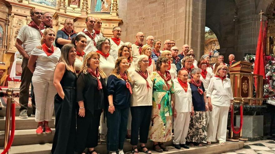La Coral Cardonina segueix la petjada dels seus patrons i fa una gira musical pel nord d’Espanya