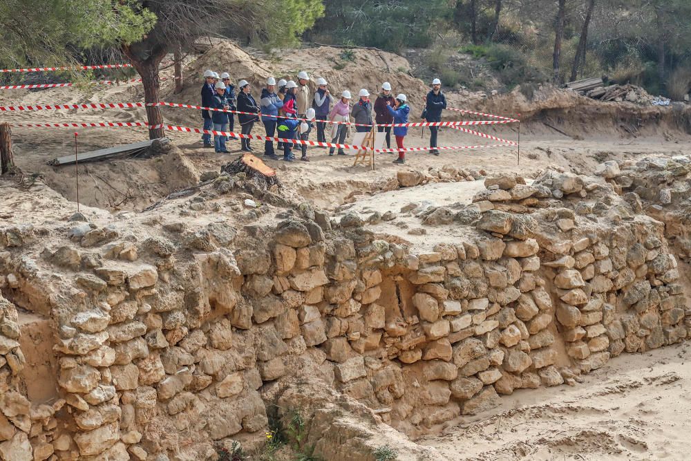 Ruta por los yacimientos arqueológicos de Guardama