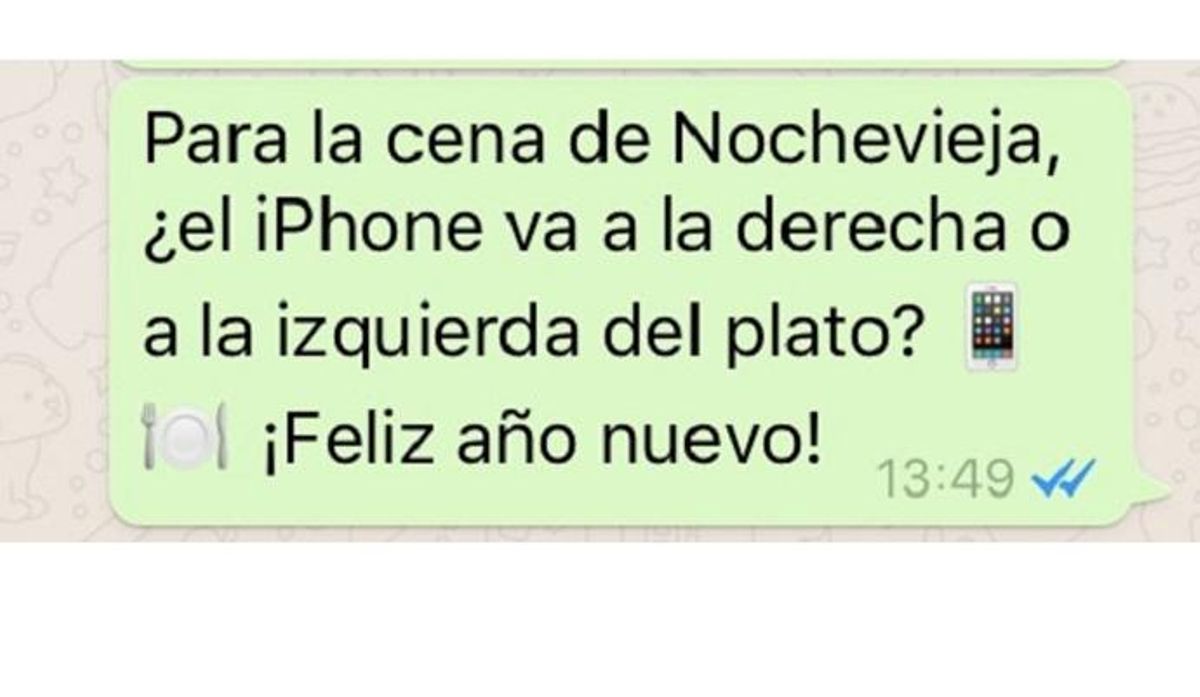 Memes y gifs para felicitar el año por WhatsApp
