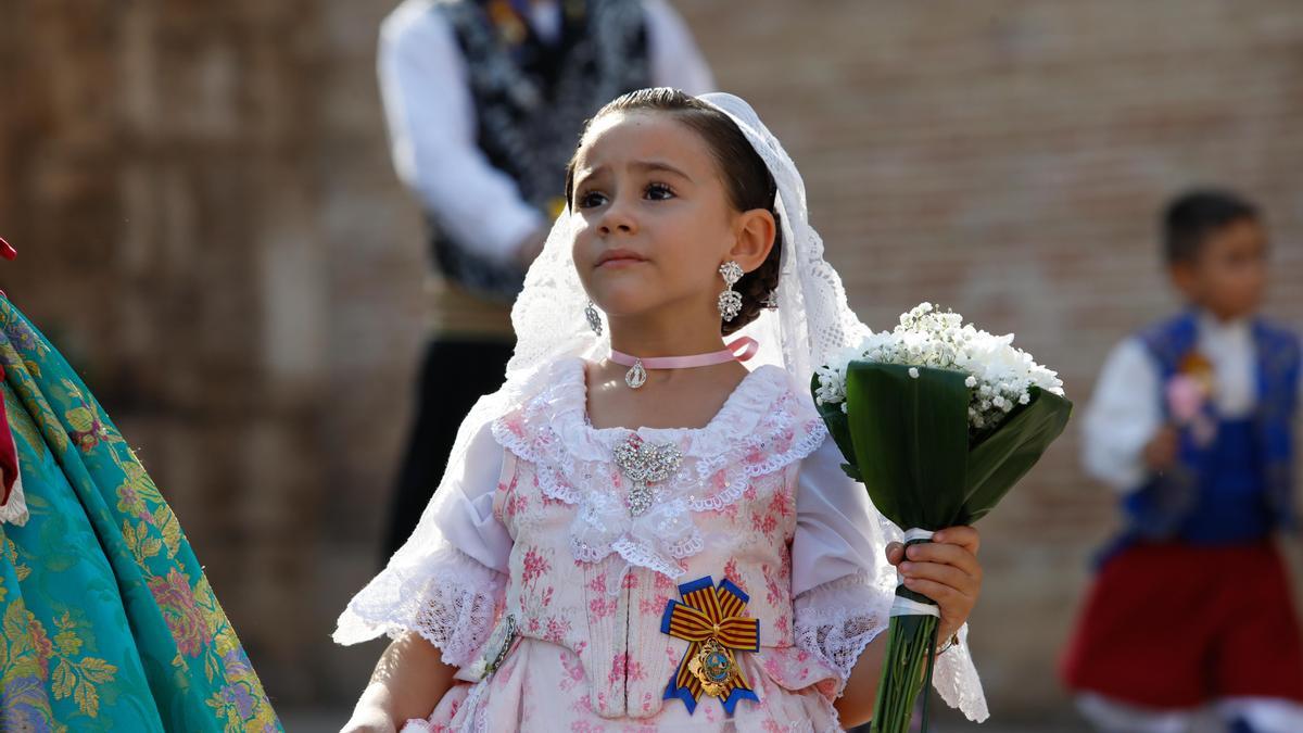 Búscate en el segundo día de Ofrenda por las calles del Mar y Avellanas (entre las 10:00 y 11:00 horas)