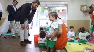 Vuelta al cole en la provincia de Alicante: más de 300.000 alumnos regresan a las aulas en el "curso del cambio"