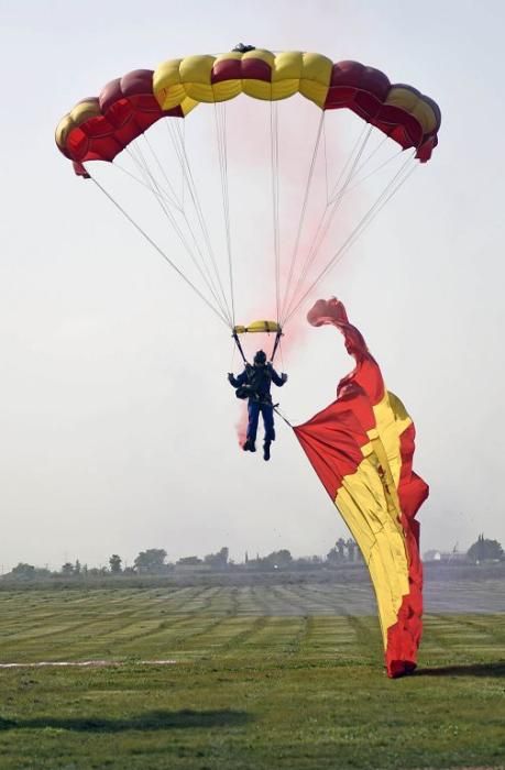 72º Aniversario del primer lanzamiento paracaidista de España en la Base Aérea de Alcantarilla