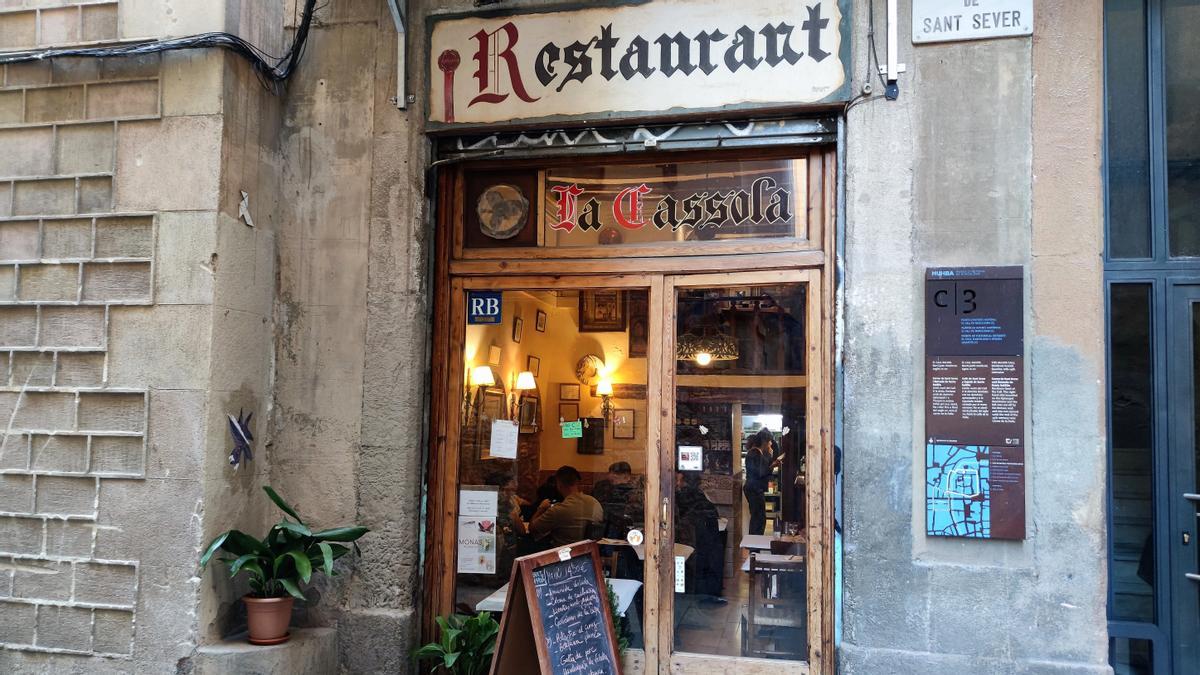 La entrada del restaurante La Cassola.