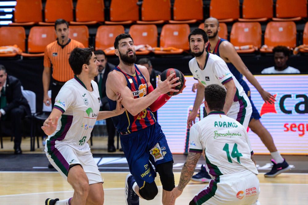 Las mejores imágenes del Baskonia-Unicaja en la Fase Final de la ACB