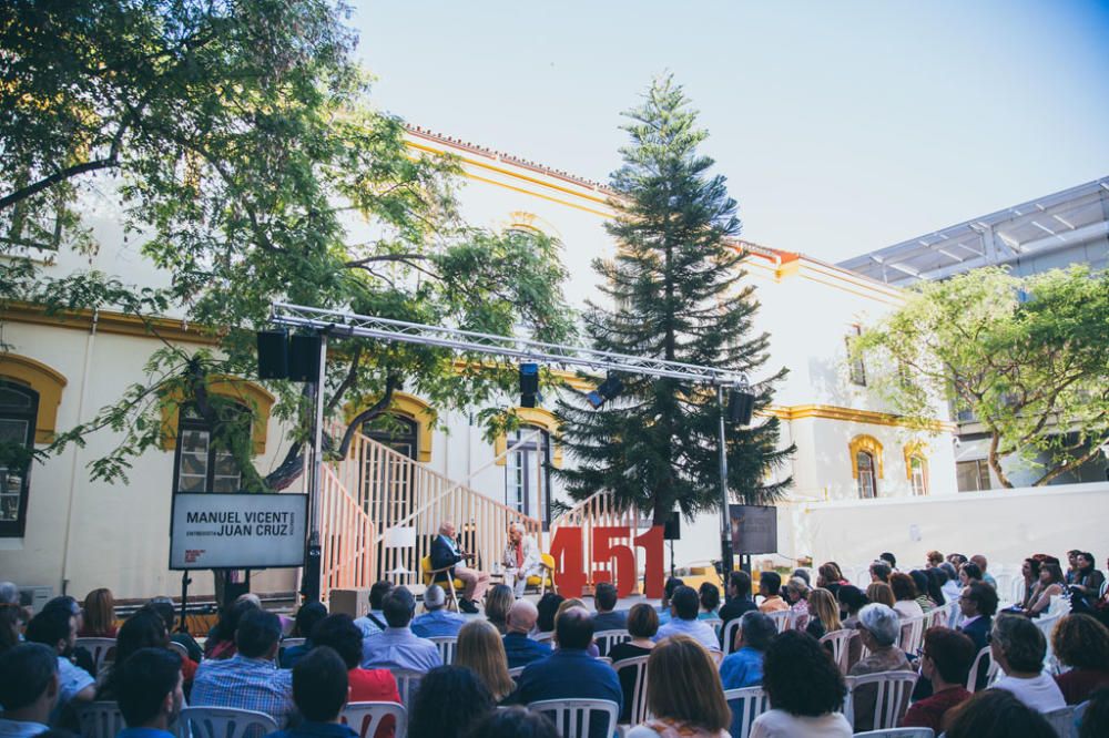 La cita literaria anual de La Térmica acogió a miles de visitantes en torno a las conferencias, conciertos y stands de libreros y librerías de Málaga.