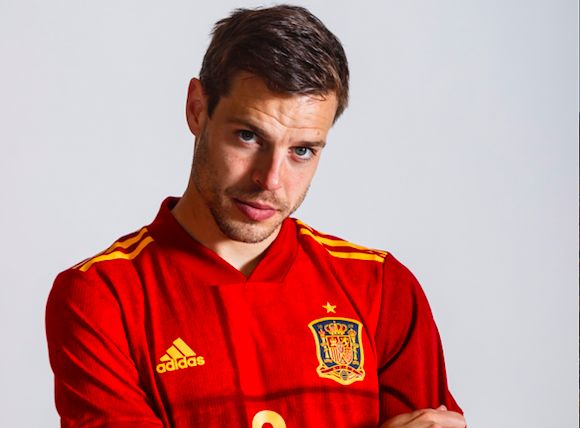 Azpilicueta, en una foto con la selección española.