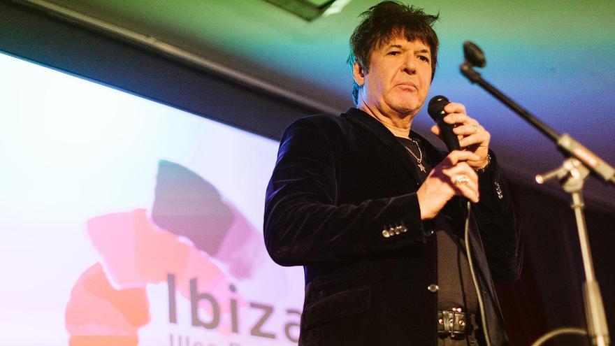 Clem Burke, batería de Blondie.