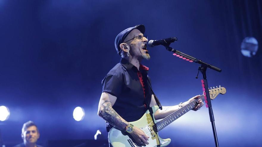 Córdoba vibra con los himnos de Fito