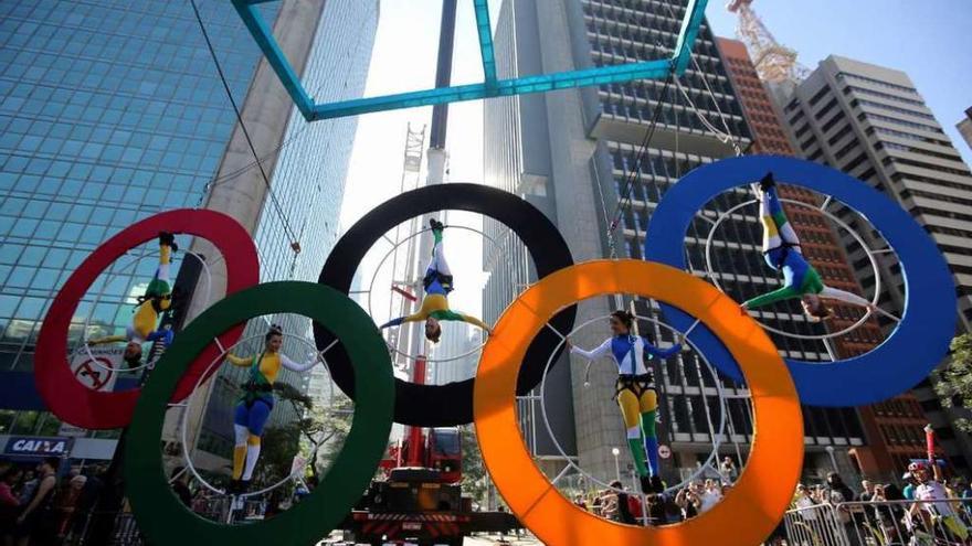 Los aros olímpicos, ayer en la bienvenida de la ciudad de São Paulo a la antorcha.