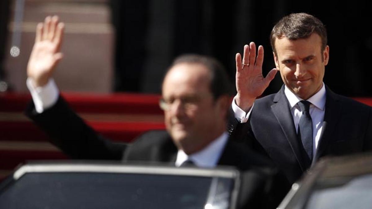 Macron toma el relevo y Hollande se despide del Elíseo