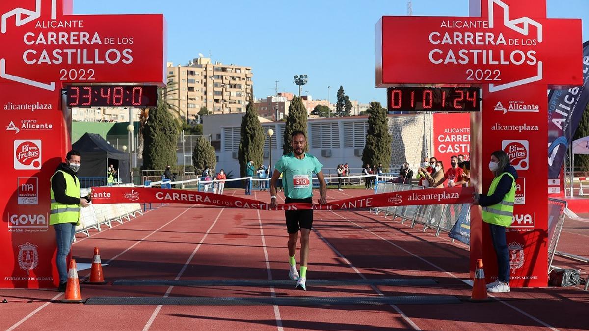 Hamid Zoubari, ganador 10K de  la Carrera de los Castillos de Alicante.