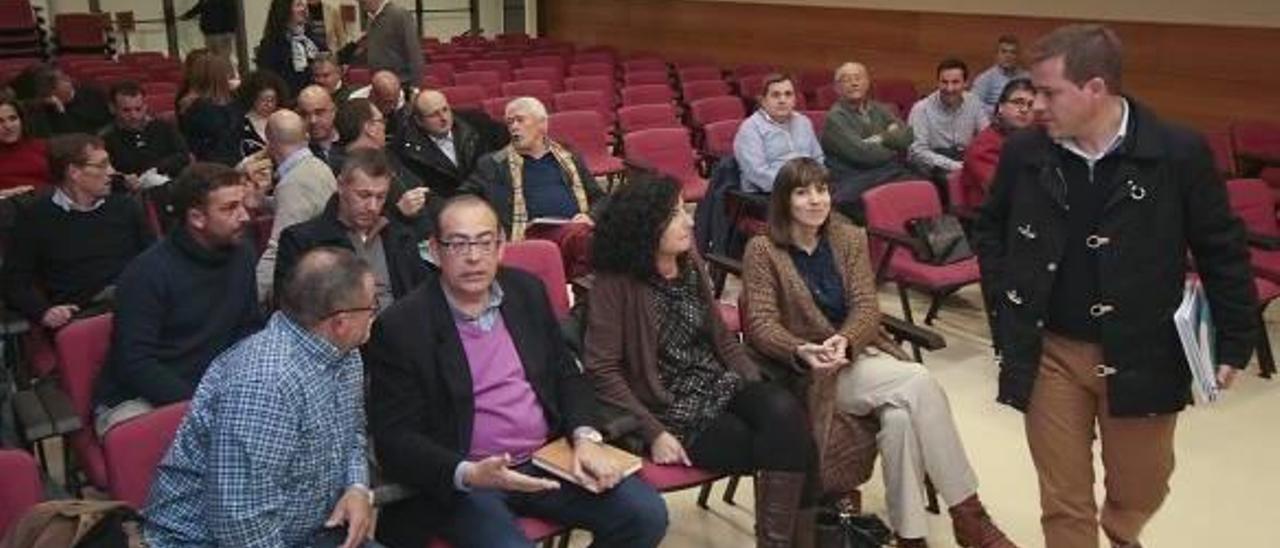 Los alcaldes piden garantías jurídicas antes de anular la planta de Llanera