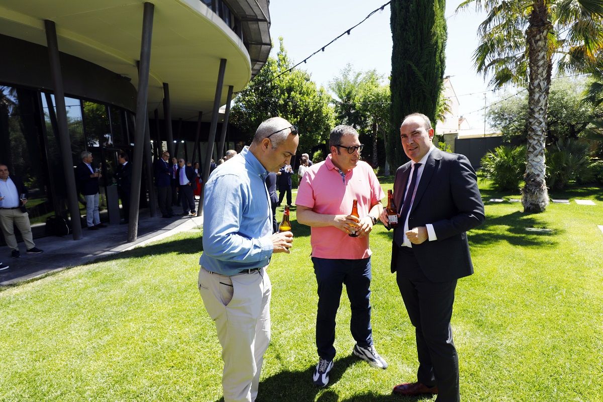 En imágenes | El Periódico de Aragón organiza el foro 'Aragón da el salto a la nube' en el Hábitat Sella