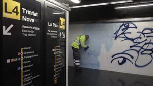 Grans grups es disputen el contracte milionari de neteja del metro